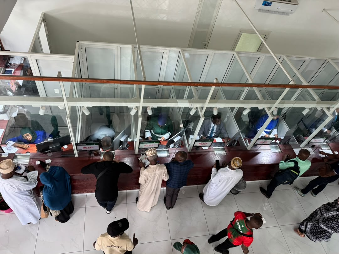 Installation d'un système de gestion des files d'attente - Banque Postale des Comores - 6