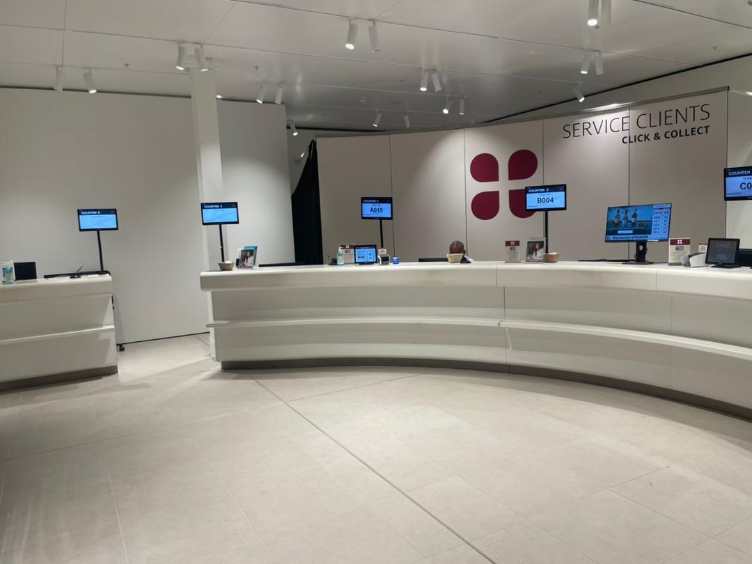 Installation de solutions digitales - Manor Genève, Suisse - 7