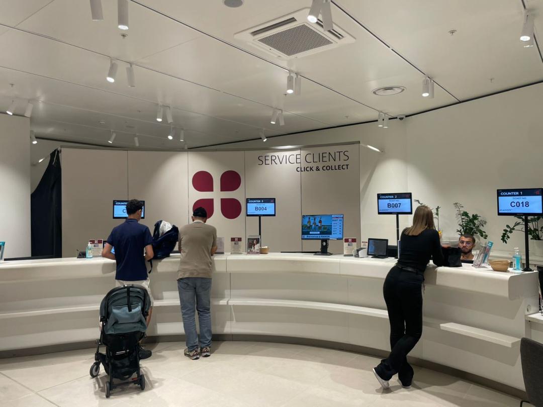 Installation de solutions digitales - Manor Genève, Suisse - 8